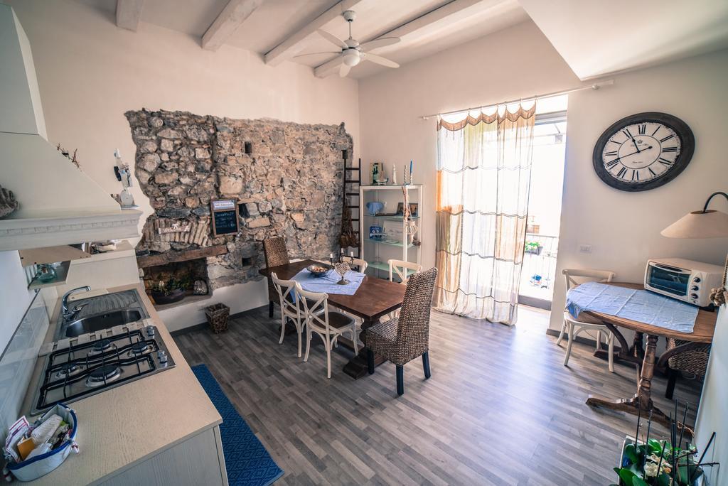 B&B Sottocoperta Taormina Exterior photo